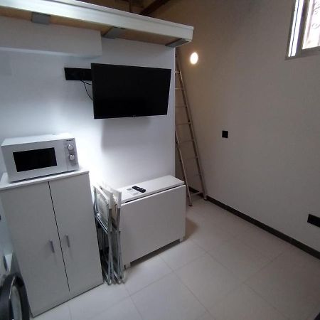 Estudio Con 2 Plantas - Puerta Del Sol Madrid Buitenkant foto