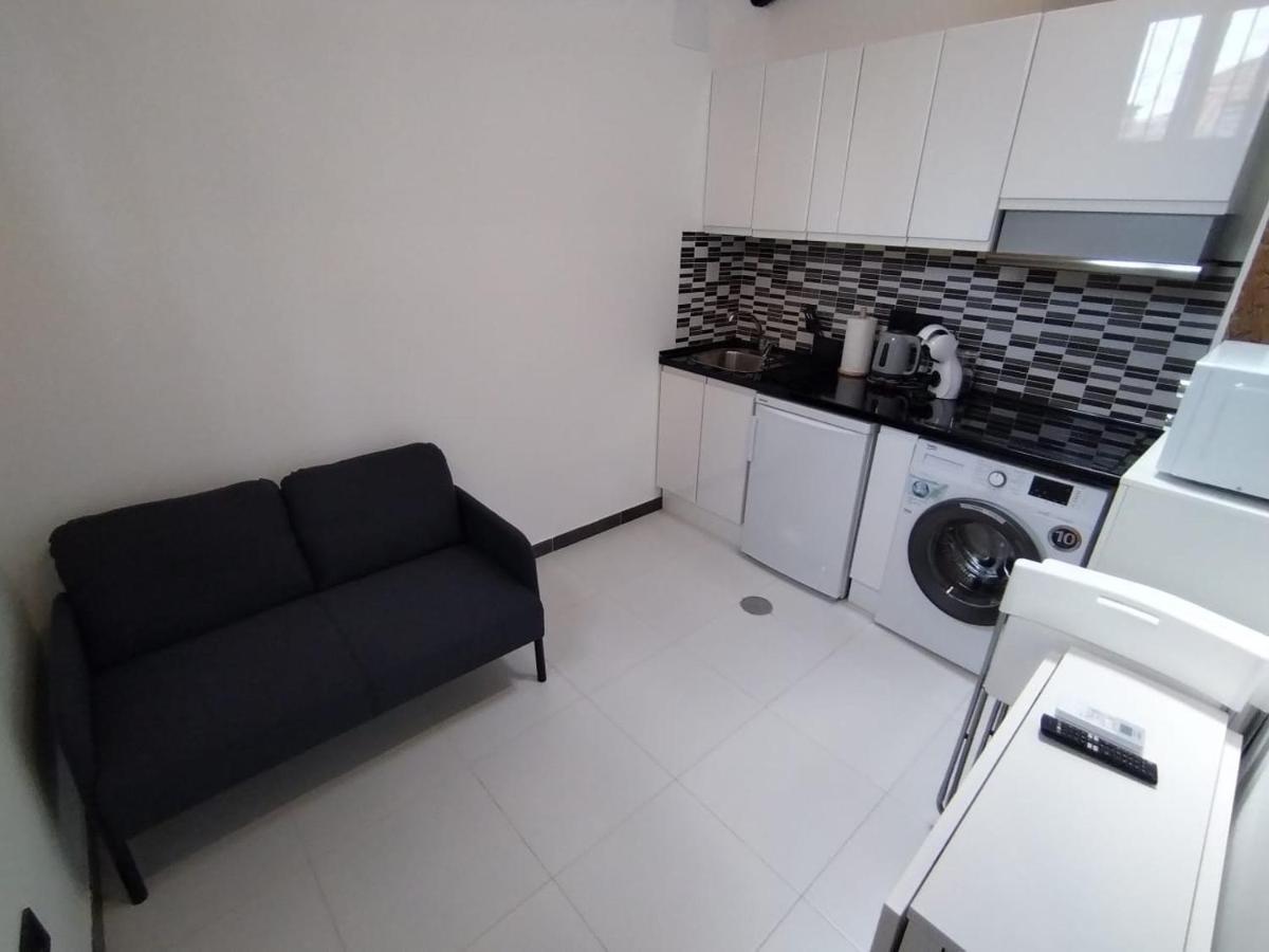 Estudio Con 2 Plantas - Puerta Del Sol Madrid Buitenkant foto